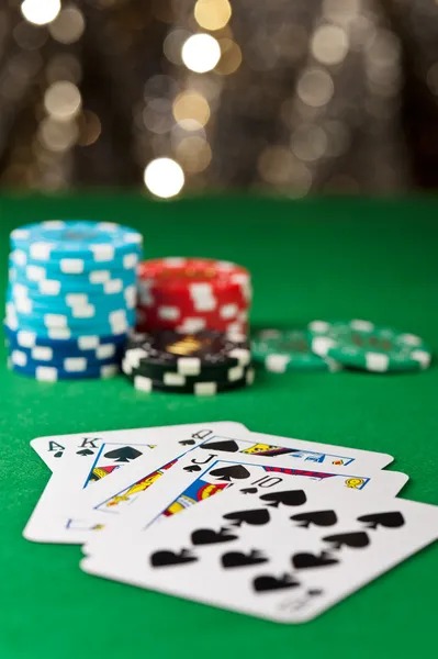furla mobile app interface showing sportsbook and live casino sections